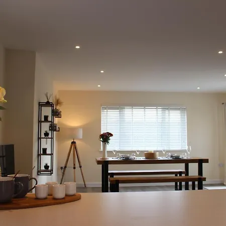 Holiday home No 1 The Paddock - Spacious With A Hot Tub Bude